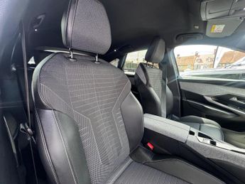 Peugeot 3008 1.2 Allure e-DSC6 Euro 6 (s/s) 5dr