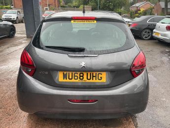 Peugeot 208 1.2 PureTech Signature Euro 6 (s/s) 5dr
