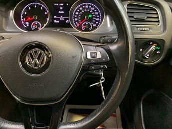 Volkswagen Golf 1.4 TSI BlueMotion Tech SE Nav DSG Euro 6 (s/s) 5dr