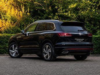 Volkswagen Touareg 3.0 TDI V6 R-Line Tech Tiptronic 4Motion Euro 6 (s/s) 5dr