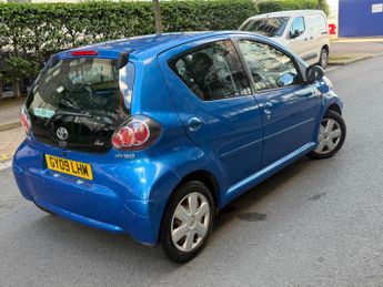 Toyota AYGO 1.0 VVT-i Blue Euro 4 5dr