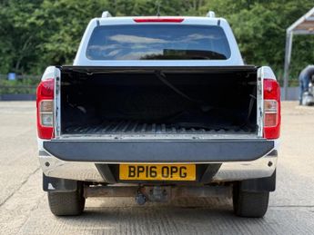 Nissan Navara 2.3 dCi Tekna Auto 4WD Euro 5 4dr