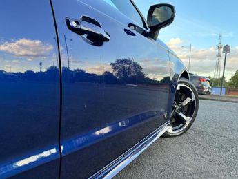 Audi S3 2.0 TFSI Black Edition Sportback S Tronic quattro Euro 6 (s/s) 5