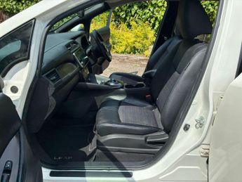 Nissan Leaf 40kWh N-Connecta Auto 5dr