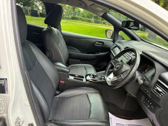Nissan Leaf 40kWh N-Connecta Auto 5dr