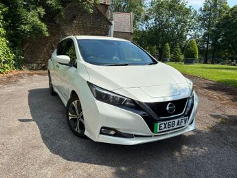Nissan Leaf 40kWh N-Connecta Auto 5dr