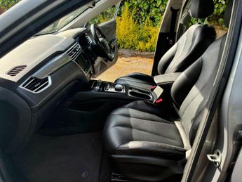 MG MG5 52.5kWh Exclusive Auto 5dr