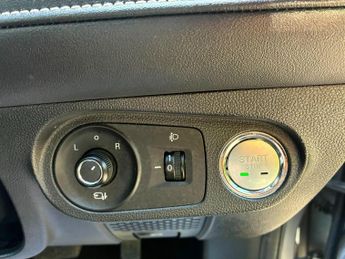 MG MG5 52.5kWh Exclusive Auto 5dr