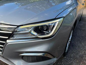 MG MG5 52.5kWh Exclusive Auto 5dr