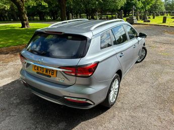 MG MG5 52.5kWh Exclusive Auto 5dr