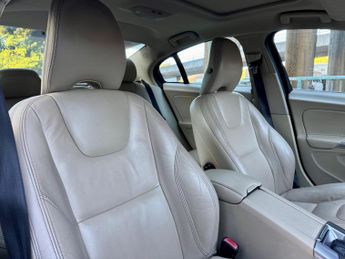 Volvo S60 2.4 D5 SE Lux Nav Geartronic Euro 5 4dr