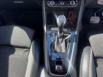 Vauxhall Grandland X 1.2 Turbo Sport Nav Auto Euro 6 (s/s) 5dr