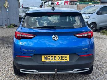 Vauxhall Grandland X 1.2 Turbo Sport Nav Auto Euro 6 (s/s) 5dr