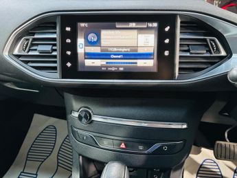 Peugeot 308 1.2 PureTech Active Auto Euro 6 (s/s) 5dr