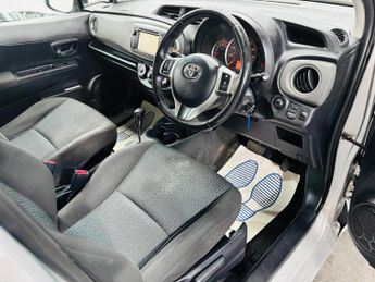 Toyota Yaris 1.33 Dual VVT-i TR Multidrive S Euro 5 5dr