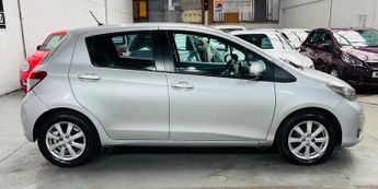 Toyota Yaris 1.33 Dual VVT-i TR Multidrive S Euro 5 5dr