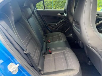 Mercedes-Benz A Class 1.6 A180 Sport 7G-DCT Euro 6 (s/s) 5dr