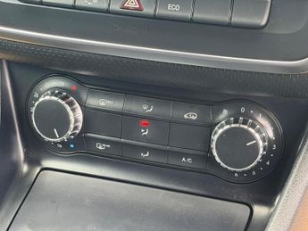 Mercedes-Benz A Class 1.6 A180 Sport 7G-DCT Euro 6 (s/s) 5dr