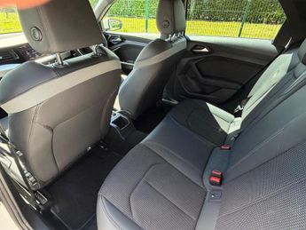 Audi A1 1.5 TFSI 35 S line Sportback S Tronic Euro 6 (s/s) 5dr