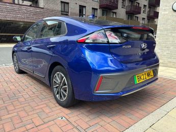 Hyundai IONIQ 38.3kWh Premium Auto 5dr