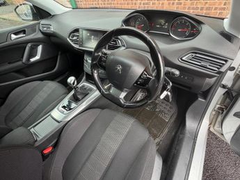 Peugeot 308 1.6 BlueHDi Allure Euro 6 (s/s) 5dr