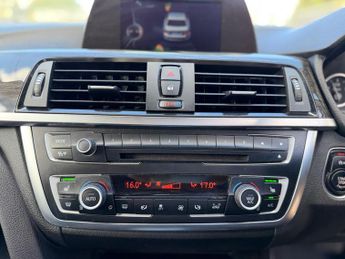 BMW 3 Series 2.0 320d Luxury Auto Euro 5 (s/s) 4dr