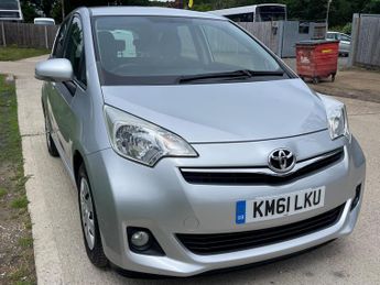 Toyota Verso 1.33 Dual VVT-i TR Euro 5 5dr