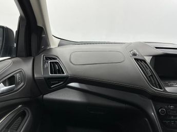 Ford Kuga 2.0 TDCi Vignale Powershift AWD Euro 6 (s/s) 5dr