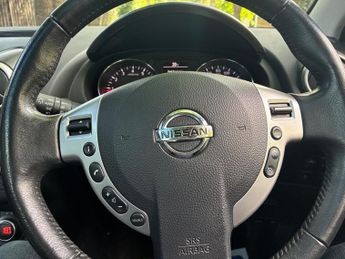 Nissan Qashqai 1.6 n-tec+ 2WD Euro 5 5dr