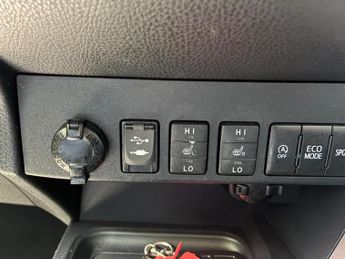 Toyota RAV4 2.0 V-Matic Excel CVT 4WD Euro 6 (s/s) 5dr
