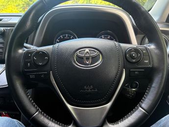 Toyota RAV4 2.0 V-Matic Excel CVT 4WD Euro 6 (s/s) 5dr