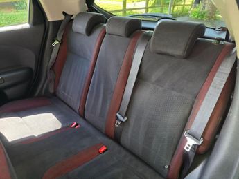 Nissan Juke 1.6 n-tec Euro 5 5dr (17in Alloy)