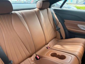 Mercedes-Benz E Class 3.0 E350d V6 AMG Line (Premium Plus) G-Tronic+ 4MATIC Euro 6 (s/