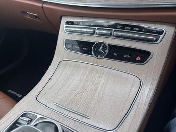 Mercedes-Benz E Class 3.0 E350d V6 AMG Line (Premium Plus) G-Tronic+ 4MATIC Euro 6 (s/
