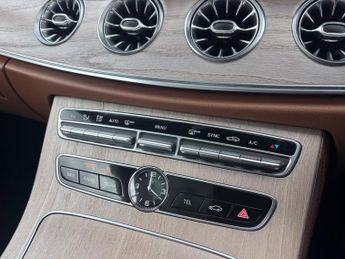Mercedes-Benz E Class 3.0 E350d V6 AMG Line (Premium Plus) G-Tronic+ 4MATIC Euro 6 (s/