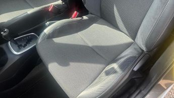 Toyota Yaris 1.5 VVT-h Excel E-CVT Euro 6 (s/s) 5dr