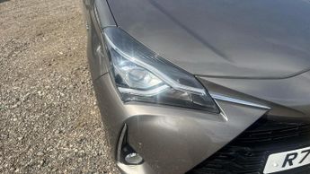 Toyota Yaris 1.5 VVT-h Excel E-CVT Euro 6 (s/s) 5dr
