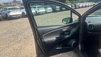 Toyota Yaris 1.5 VVT-h Excel E-CVT Euro 6 (s/s) 5dr