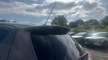 Toyota Yaris 1.5 VVT-h Excel E-CVT Euro 6 (s/s) 5dr