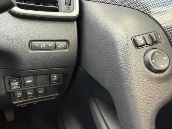 Nissan X-Trail 1.6 dCi Tekna XTRON Euro 6 (s/s) 5dr