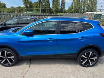 Nissan Qashqai 1.2 DIG-T Tekna XTRON Euro 6 (s/s) 5dr