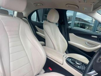 MERCEDES-BENZ E-CLASS 2.0 E220d SE Saloon 4dr Diesel G-Tronic+ Euro 6 (s/s) (194 ps) *