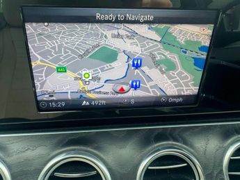 MERCEDES-BENZ E-CLASS 2.0 E220d SE Saloon 4dr Diesel G-Tronic+ Euro 6 (s/s) (194 ps) *