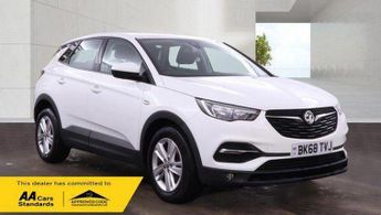 Vauxhall Grandland 1.2 Turbo SE SUV 5dr Petrol Manual Euro 6 (s/s) (130 ps) **FINAN