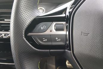 Peugeot E-208 50kWh GT Premium Hatchback 5dr Electric Auto (136 ps)