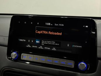Hyundai KONA 64kWh Premium Auto 5dr (10.5kW Charger)