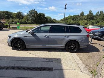 Volkswagen Passat 2.0 BiTDI R-Line Edition Estate 5dr Diesel DSG 4Motion Euro 6 (s