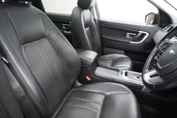 Land Rover Discovery Sport 2.0 TD4 HSE Black Auto 4WD Euro 6 (s/s) 5dr