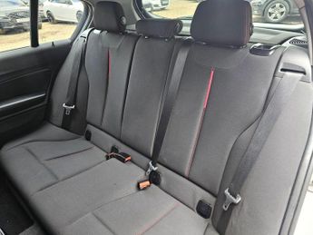 BMW 1 Series 1.6 116i Sport Euro 6 (s/s) 5dr