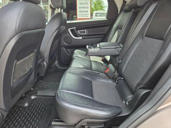 Land Rover Discovery Sport 2.0 TD4 SE Tech Auto 4WD Euro 6 (s/s) 5dr